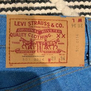 New Vintage Dead Stock 1982 Levi’s 501 shrink to fit. Made in USA